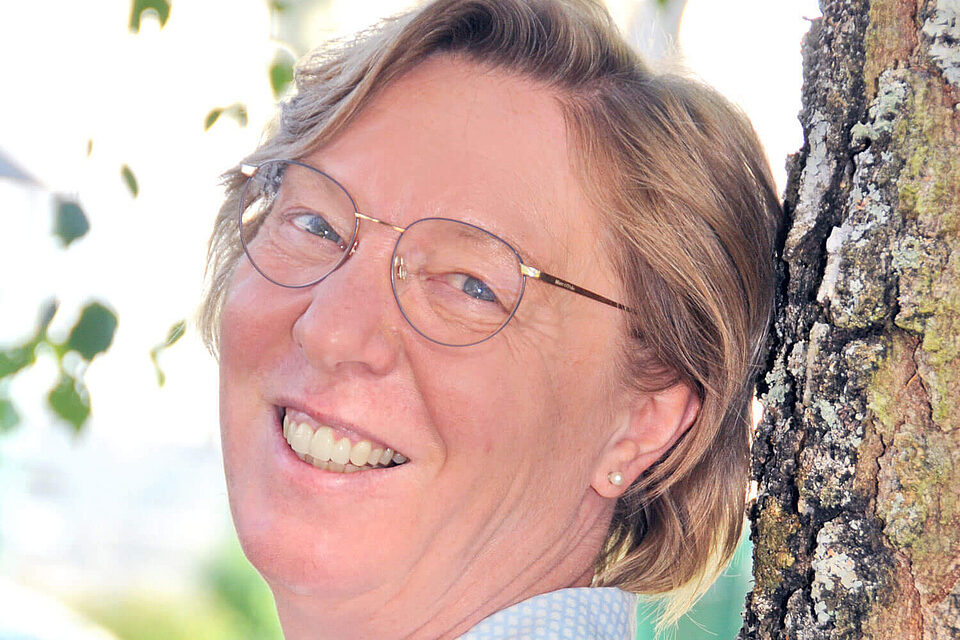 Bettina Hoffman